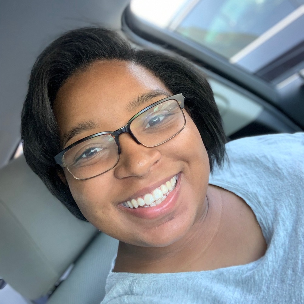 Meet your Posher, Victoria